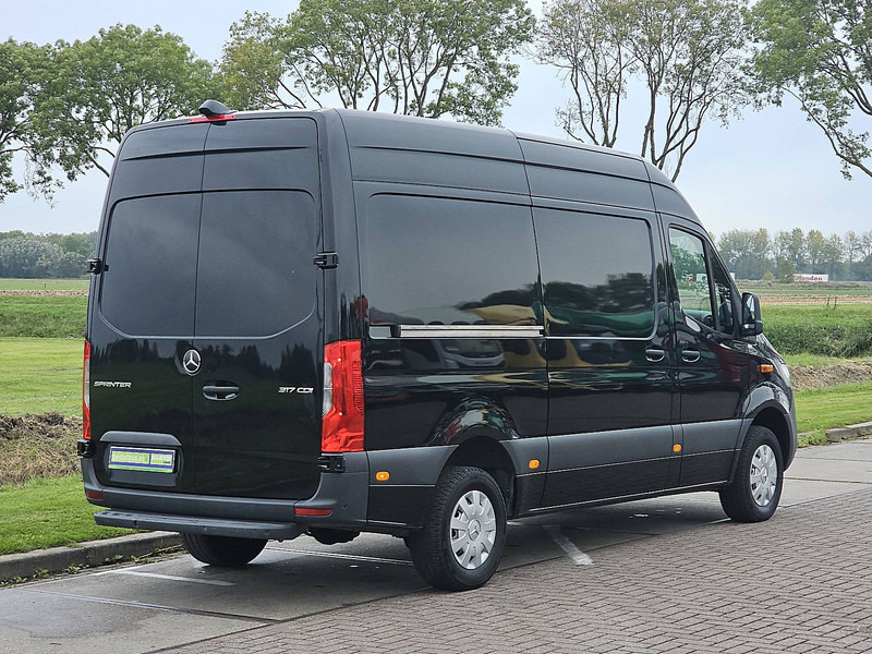 Mercedes-Benz Sprinter 317 L2H2 Mbux 360camera! - Panel van: picture 3 Mercedes-Benz Sprinter 317 L2H2 Mbux 360camera! - Panel van: picture 3