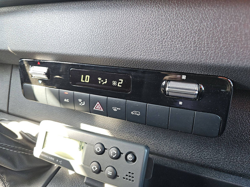 Refrigerated van Mercedes-Benz Sprinter 317 L3H2 Maxi Vries/Koel: picture 14