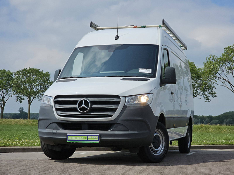 Mercedes-Benz Sprinter 319 L2H2 3.5T-Trekhaak! - Panel van: picture 1 Mercedes-Benz Sprinter 319 L2H2 3.5T-Trekhaak! - Panel van: picture 1