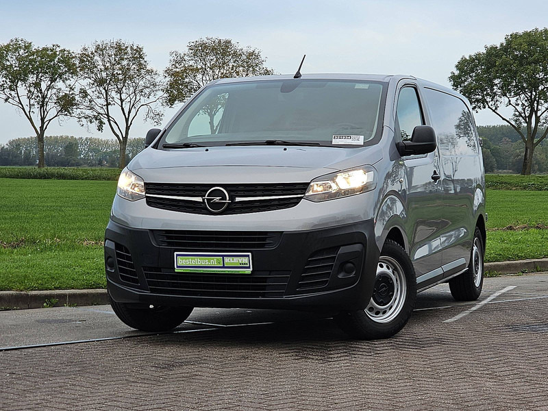 Opel Vivaro 1.5 L2H1 3-Zits Euro6 AC - Small van: picture 1 Opel Vivaro 1.5 L2H1 3-Zits Euro6 AC - Small van: picture 1