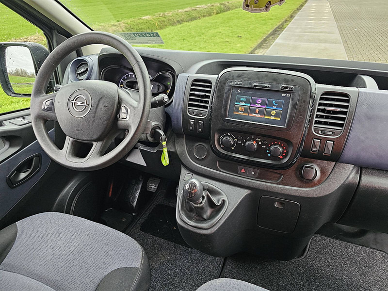Interior photo 2: Small van Opel Vivaro 1.6 L1H1 Navi Euro6!