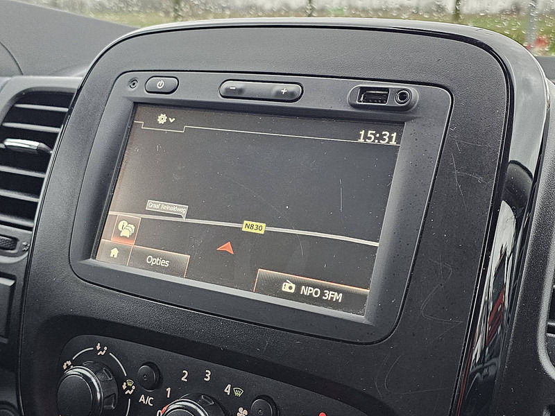 Small van Opel Vivaro: picture 13 Small van Opel Vivaro: picture 13