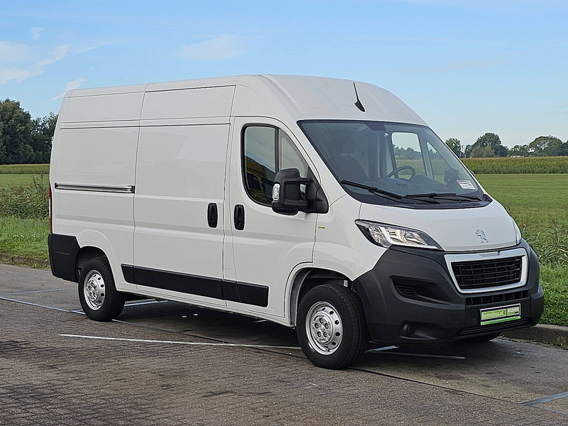 Peugeot Boxer 2.2 BHDI 120 L2H2 PREM. - Panel van: picture 5 Peugeot Boxer 2.2 BHDI 120 L2H2 PREM. - Panel van: picture 5