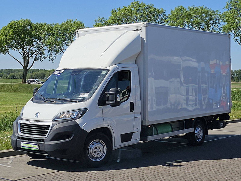 Peugeot Boxer 335 ac EURO6 - Box van: picture 2 Peugeot Boxer 335 ac EURO6 - Box van: picture 2