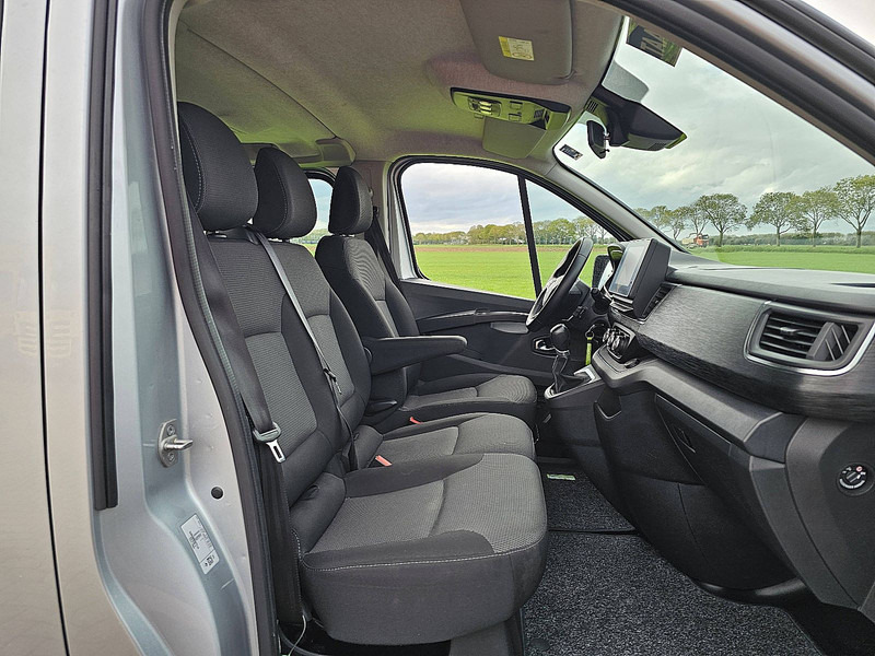 Minibus, Passenger van Renault Trafic 2.0 DCI ac aut. 9 pers EURO6: picture 7 Minibus, Passenger van Renault Trafic 2.0 DCI ac aut. 9 pers EURO6: picture 7