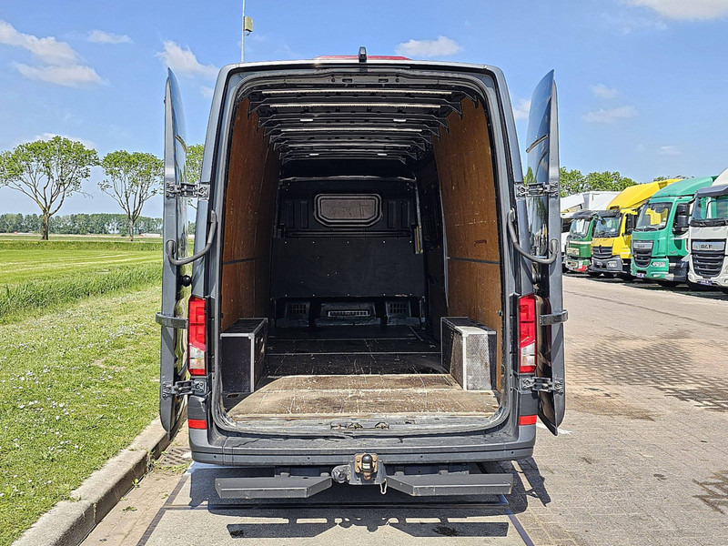 Panel van Volkswagen Crafter 35 2.0 ac automaat EURO6: picture 13