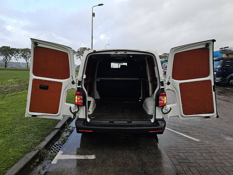 Small van Volkswagen Transporter 2.0 TDI: picture 11