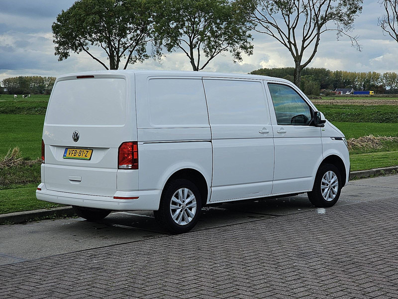 Volkswagen Transporter 2.0 TDI T6.1 L1H1 Euro6 NAP! - Small van: picture 3 Volkswagen Transporter 2.0 TDI T6.1 L1H1 Euro6 NAP! - Small van: picture 3