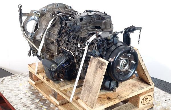 Isuzu PB-NKR81A Automatic Gearbox - Gearbox: picture 4 Isuzu PB-NKR81A Automatic Gearbox - Gearbox: picture 4