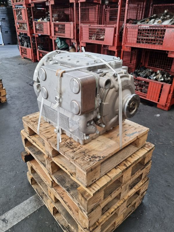 Voith 864.6 F3VTORO-8,5 Gearbox - Gearbox: picture 5 Voith 864.6 F3VTORO-8,5 Gearbox - Gearbox: picture 5