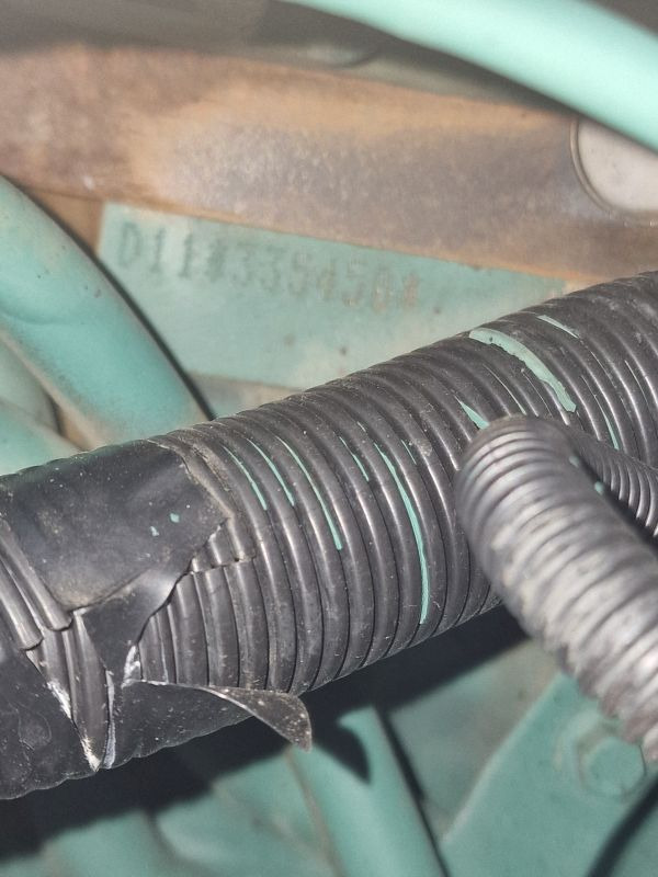 Volvo D11K330 EUVI Engine (Truck) - Engine for Truck: picture 2 Volvo D11K330 EUVI Engine (Truck) - Engine for Truck: picture 2