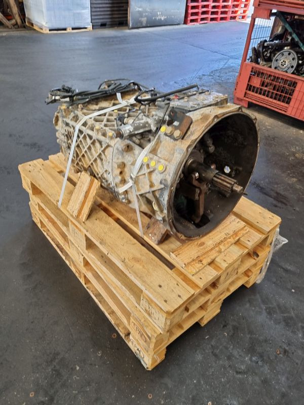 ZF 8S1620TD Gearbox - Gearbox: picture 1 ZF 8S1620TD Gearbox - Gearbox: picture 1