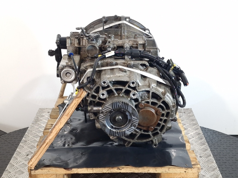 ZF Ecolite 6S800TO /STO8006 Volvo Spec Gearbox - Gearbox: picture 5 ZF Ecolite 6S800TO /STO8006 Volvo Spec Gearbox - Gearbox: picture 5