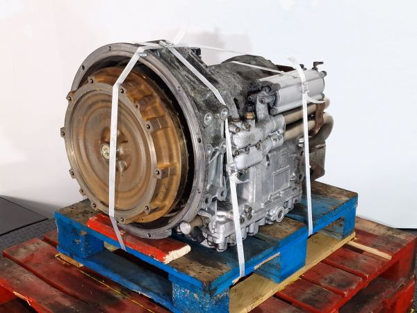 ZF Ecomat 2 6HP502C Gearbox - Gearbox: picture 1 ZF Ecomat 2 6HP502C Gearbox - Gearbox: picture 1