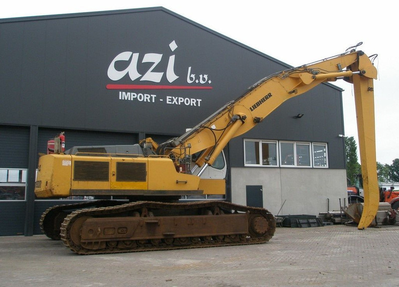 Liebherr R974C - Waste/ Industry handler: picture 2 Liebherr R974C - Waste/ Industry handler: picture 2