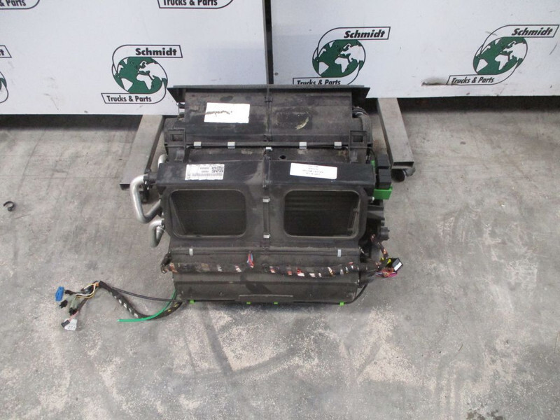 DAF CF400 1672500 KACHELMOTOR EURO 6 - Heating/ Ventilation for Truck: picture 2 DAF CF400 1672500 KACHELMOTOR EURO 6 - Heating/ Ventilation for Truck: picture 2