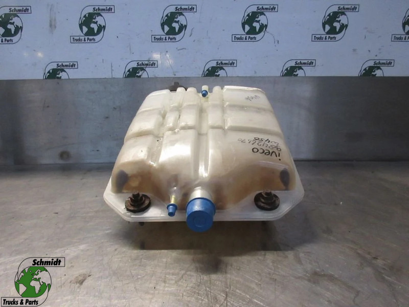 Iveco EUROCARGO 98426669 EXPANSIEVAT - Expansion tank for Truck: picture 1 Iveco EUROCARGO 98426669 EXPANSIEVAT - Expansion tank for Truck: picture 1