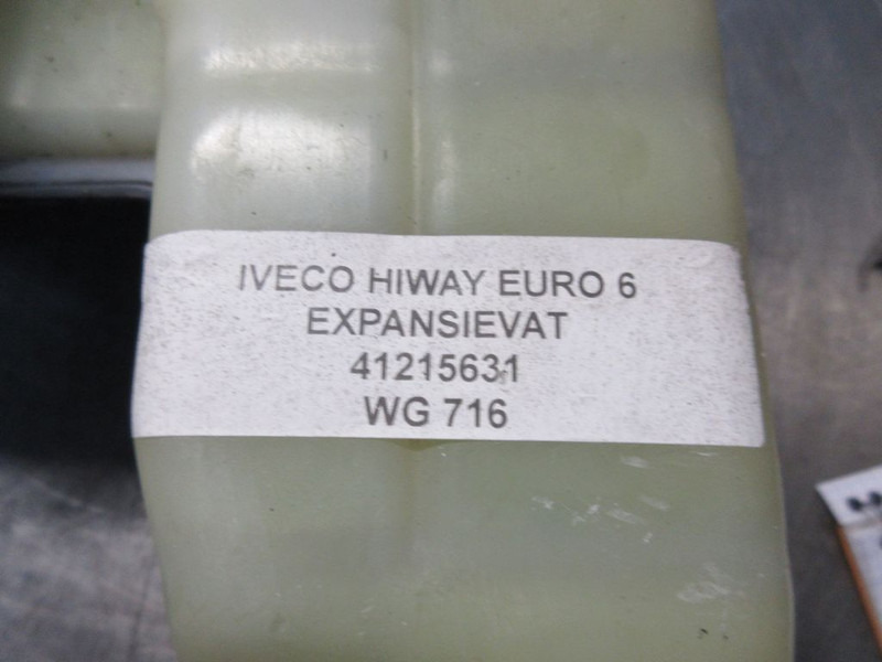 Iveco HIWAY 41215631 EXPANSIEVAT EURO 6 - Expansion tank for Truck: picture 4 Iveco HIWAY 41215631 EXPANSIEVAT EURO 6 - Expansion tank for Truck: picture 4
