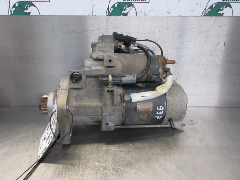 MAN 51.26201-7233 STARTMOTOR MAN 18.460 MODEL 2020 - Starter for Truck: picture 4 MAN 51.26201-7233 STARTMOTOR MAN 18.460 MODEL 2020 - Starter for Truck: picture 4