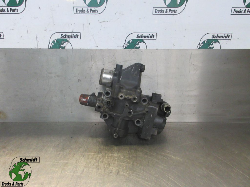 Renault 23040849 WATERPOMP HUIS D210 EURO 6 - Coolant pump for Truck: picture 1 Renault 23040849 WATERPOMP HUIS D210 EURO 6 - Coolant pump for Truck: picture 1