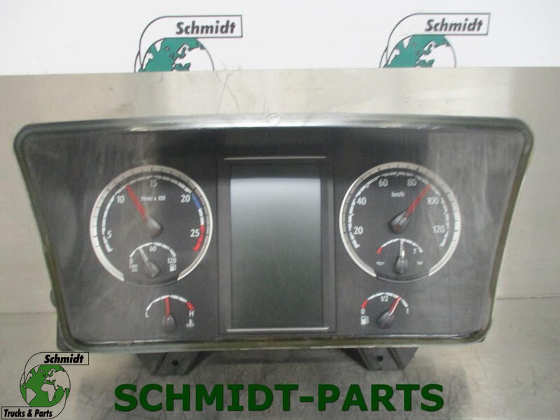 Scania 2061565 Instrumentenpaneel R 420 - Dashboard for Truck: picture 1 Scania 2061565 Instrumentenpaneel R 420 - Dashboard for Truck: picture 1
