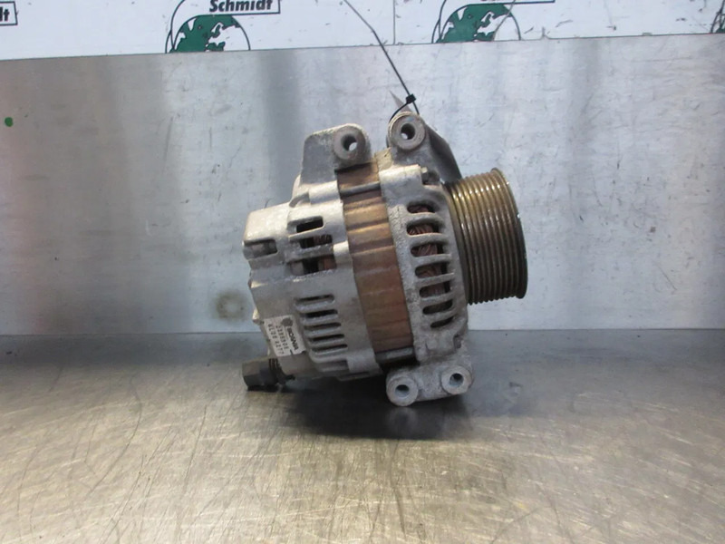 Scania 2398368 // 1888010 // 570887 DYNAMO SCANIA S 450 NGS EURO 6 SERIE - Alternator for Truck: picture 5 Scania 2398368 // 1888010 // 570887 DYNAMO SCANIA S 450 NGS EURO 6 SERIE - Alternator for Truck: picture 5