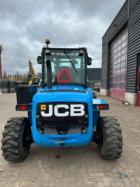 Rough terrain forklift JCB 930-4 T4: picture 14