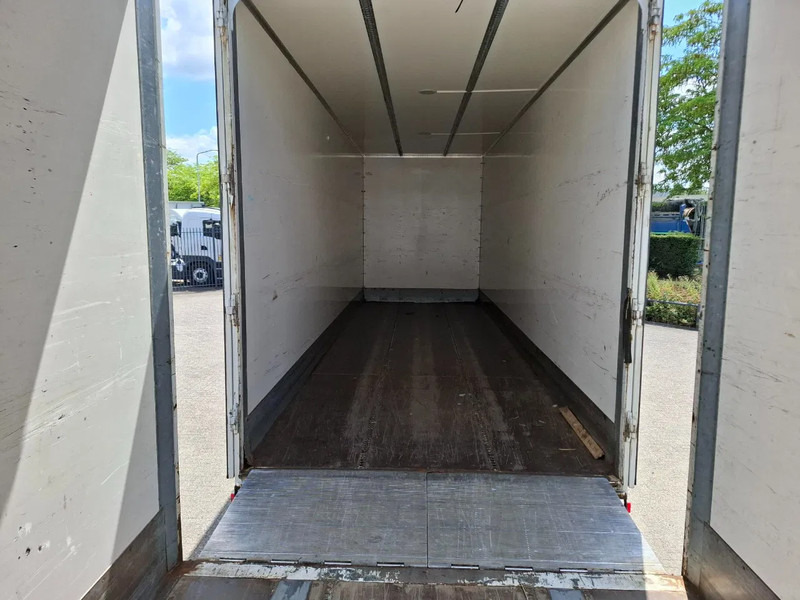 Box truck DAF CF 330 / VOLUME COMBI / THROUGH-LOADING SYSTEM / TUV:08-01-2026 / DEB / AIRCO / MANUAL / EURO-6 / 2016: picture 19