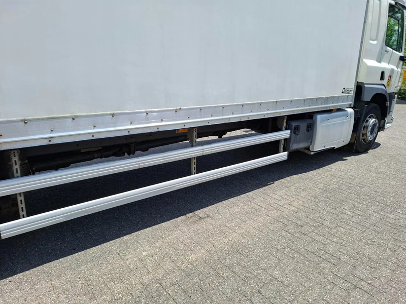 Box truck DAF CF 330 / VOLUME COMBI / THROUGH-LOADING SYSTEM / TUV:08-01-2026 / DEB / AIRCO / MANUAL / EURO-6 / 2016: picture 14