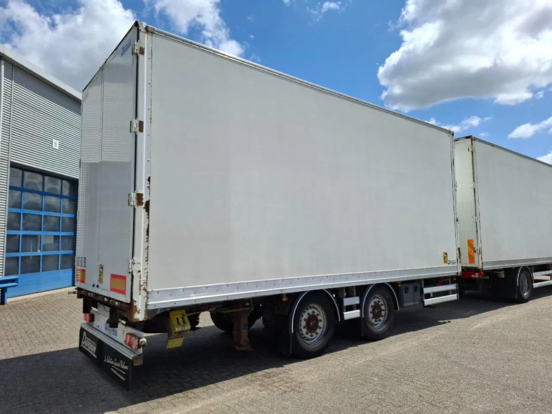 Box truck DAF CF 330 / VOLUME COMBI / THROUGH-LOADING SYSTEM / TUV:08-01-2026 / DEB / AIRCO / MANUAL / EURO-6 / 2016: picture 12