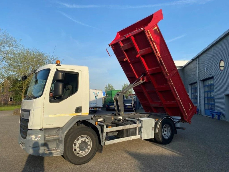 DAF LF310 / MAREL TIPPER / TUV:09-08-2024 / ONLY:145335 KM / MANUAL / EURO-6 / 2016 - Tipper: picture 2 DAF LF310 / MAREL TIPPER / TUV:09-08-2024 / ONLY:145335 KM / MANUAL / EURO-6 / 2016 - Tipper: picture 2