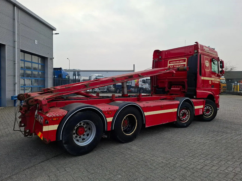DAF XF106-510 / 8X4 / DEB / 2XSTEERING AXLE / ONLY:565571 KM / LEATHER / AUTOMATIC / EURO-6 / 2014 - Cab chassis truck: picture 5 DAF XF106-510 / 8X4 / DEB / 2XSTEERING AXLE / ONLY:565571 KM / LEATHER / AUTOMATIC / EURO-6 / 2014 - Cab chassis truck: picture 5