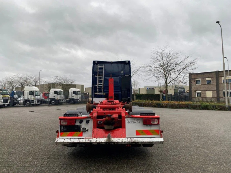 DAF XF106-530 8X2 / AJK HOOKLIFT 25000KG / 9 TON FRONT AXLE / NAVI / ONLY:612482 KM / SSC / AUTOMATIC / EURO-6 / 2019 - Hook lift truck: picture 4 DAF XF106-530 8X2 / AJK HOOKLIFT 25000KG / 9 TON FRONT AXLE / NAVI / ONLY:612482 KM / SSC / AUTOMATIC / EURO-6 / 2019 - Hook lift truck: picture 4