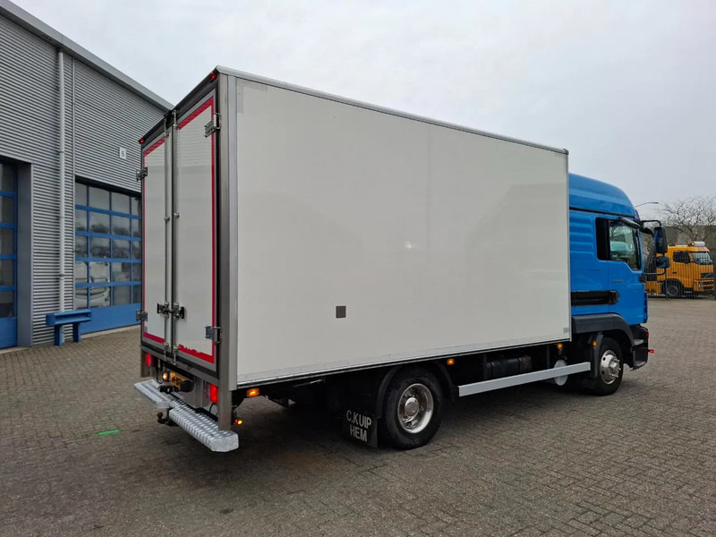 MAN TGL8.220 / NL TRUCK / TUV:20-10-2026 / ONLY:474226 KM / CLEAN TRUCK / AIRCO / MARGE !!! / MANUAL / EURO-5 / 2009 - Box truck: picture 5 MAN TGL8.220 / NL TRUCK / TUV:20-10-2026 / ONLY:474226 KM / CLEAN TRUCK / AIRCO / MARGE !!! / MANUAL / EURO-5 / 2009 - Box truck: picture 5
