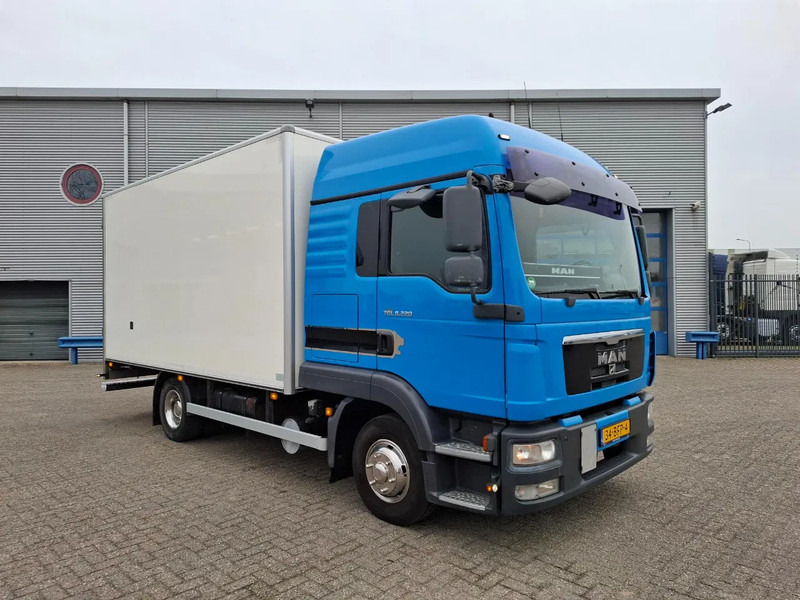 MAN TGL8.220 / NL TRUCK / TUV:20-10-2026 / ONLY:474226 KM / CLEAN TRUCK / AIRCO / MARGE !!! / MANUAL / EURO-5 / 2009 - Box truck: picture 2 MAN TGL8.220 / NL TRUCK / TUV:20-10-2026 / ONLY:474226 KM / CLEAN TRUCK / AIRCO / MARGE !!! / MANUAL / EURO-5 / 2009 - Box truck: picture 2