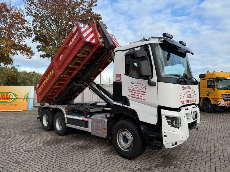 Renault C480 / ENGINE RUNNING / 6X4 / HIAB 21TON HOOKLIFT / ONLY:146334 KM / AUTOMATIC / EURO-6 / 2020 - Hook lift truck: picture 3 Renault C480 / ENGINE RUNNING / 6X4 / HIAB 21TON HOOKLIFT / ONLY:146334 KM / AUTOMATIC / EURO-6 / 2020 - Hook lift truck: picture 3