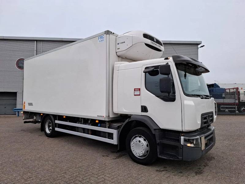 Renault D16.280 WIDE / ONLY:497760 KM / THERMOKING / PLATFORM 2TON / LWDS / BED / DATALOG / FULL-AIR / AUTOMATIC / EURO-6 / 2017 - Isothermal truck: picture 2 Renault D16.280 WIDE / ONLY:497760 KM / THERMOKING / PLATFORM 2TON / LWDS / BED / DATALOG / FULL-AIR / AUTOMATIC / EURO-6 / 2017 - Isothermal truck: picture 2