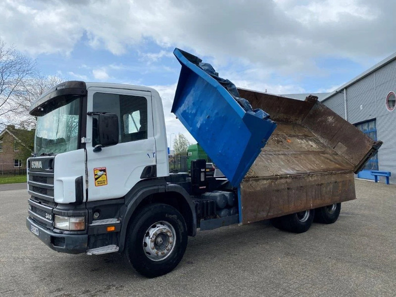 Scania 114-340 / 6X4 / BIG AXLE / FULL-STEEL / TIPPER / TUV:07-02-2025 / MANUAL / 1999 - Tipper: picture 3 Scania 114-340 / 6X4 / BIG AXLE / FULL-STEEL / TIPPER / TUV:07-02-2025 / MANUAL / 1999 - Tipper: picture 3