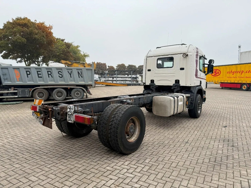 Scania 124-420 / ENGINE RUNNING / RETARDER / BIG AXLE / FULL-STEEL / ONLY: 540918 KM / OLD TACHO / AIRCO / MANUAL / EURO-3 / 2002 - Cab chassis truck: picture 5 Scania 124-420 / ENGINE RUNNING / RETARDER / BIG AXLE / FULL-STEEL / ONLY: 540918 KM / OLD TACHO / AIRCO / MANUAL / EURO-3 / 2002 - Cab chassis truck: picture 5