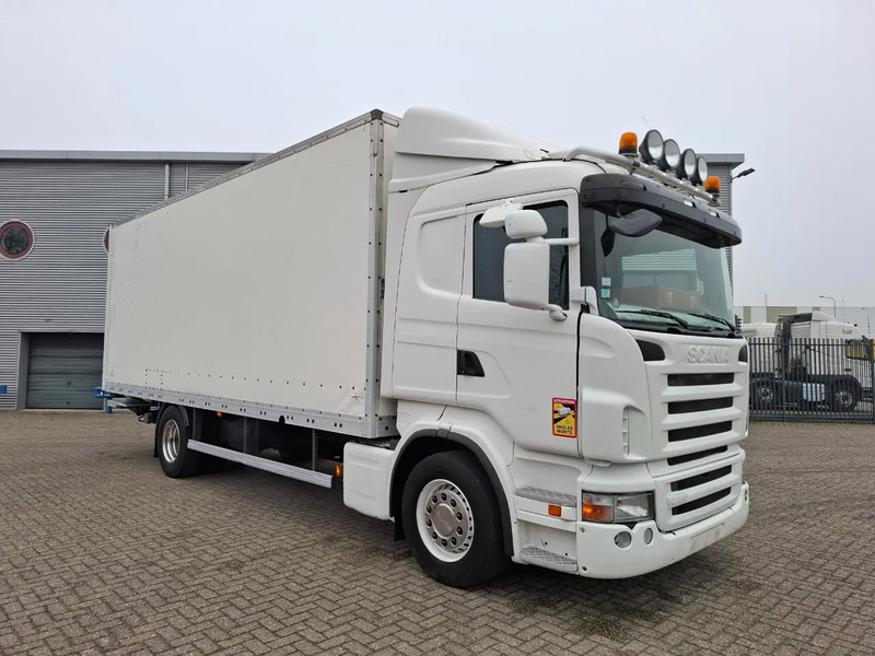 Scania R380 / RETARDER / TUV:09-06-2026 / PLATFORM 1500 KG / PARK AIRCO / MANUAL / EURO-4 / 2008 - Box truck: picture 2 Scania R380 / RETARDER / TUV:09-06-2026 / PLATFORM 1500 KG / PARK AIRCO / MANUAL / EURO-4 / 2008 - Box truck: picture 2