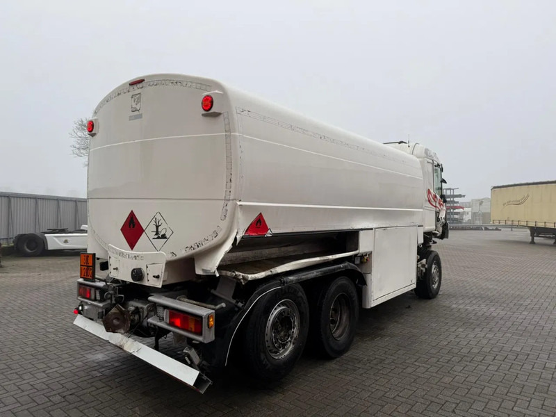 Scania R480 / ENGINE RUNING / RETARDER / 4 COMPARTIMENTS / 18000 LITER TOTAAL / LIFT+LENKACHSE / AUTOMATIC / EURO-5 / 2009 - Tank truck: picture 5 Scania R480 / ENGINE RUNING / RETARDER / 4 COMPARTIMENTS / 18000 LITER TOTAAL / LIFT+LENKACHSE / AUTOMATIC / EURO-5 / 2009 - Tank truck: picture 5