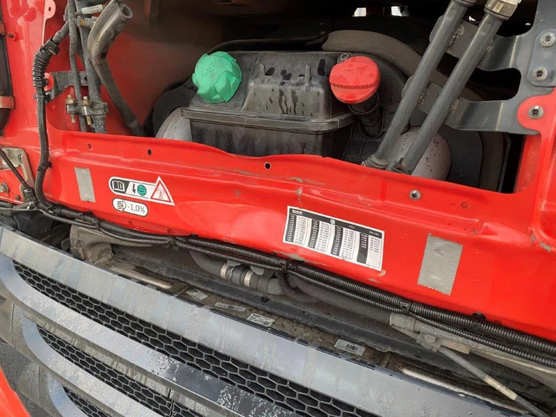 Tractor unit DAF CF400 / GERMAN TRUCK / DEB / ACC / LWDS / AIRCO / ONLY:698572 KM / AUTOMATIC / EURO-6 / 2016: picture 8