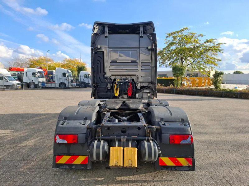 MAN TGX 26.460 / INTARDER / ACC / LWDS / LIFT AXLE / FRIDGE / 2XBED / AUTOMATIC / EURO-6 / 2020 - Tractor unit: picture 4 MAN TGX 26.460 / INTARDER / ACC / LWDS / LIFT AXLE / FRIDGE / 2XBED / AUTOMATIC / EURO-6 / 2020 - Tractor unit: picture 4