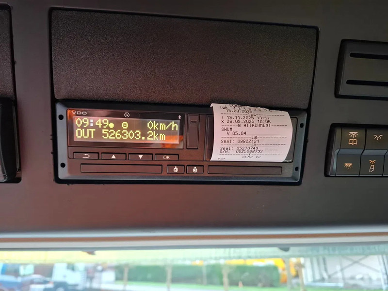 Tractor unit Mercedes-Benz Actros 1842 / NL TRUCK / MEGA / TUV:12-02-2026 / GIGASPACE / ONLY:526303 KM / SMART TACHO / AUTOMATIC / EURO-6 / 2012: picture 19 Tractor unit Mercedes-Benz Actros 1842 / NL TRUCK / MEGA / TUV:12-02-2026 / GIGASPACE / ONLY:526303 KM / SMART TACHO / AUTOMATIC / EURO-6 / 2012: picture 19