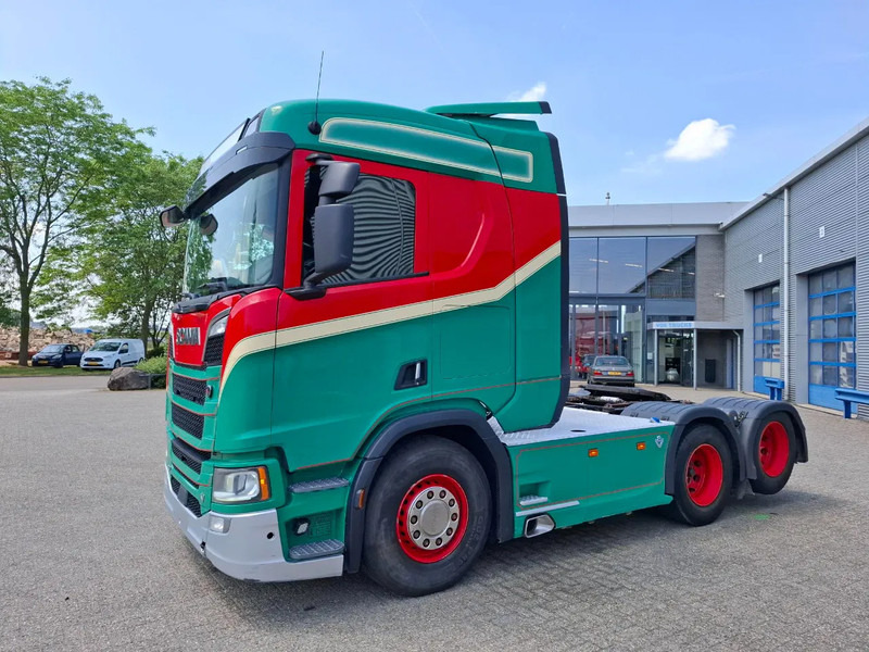 Scania NGS R580 V8 / RETARDER / HYDRAULICS / FULL-AIR / ONLY:644971 KM / LWDS / NAVI / FRIDGE / AUTOMATIC / EURO-6 / 2017 - Tractor unit: picture 1 Scania NGS R580 V8 / RETARDER / HYDRAULICS / FULL-AIR / ONLY:644971 KM / LWDS / NAVI / FRIDGE / AUTOMATIC / EURO-6 / 2017 - Tractor unit: picture 1