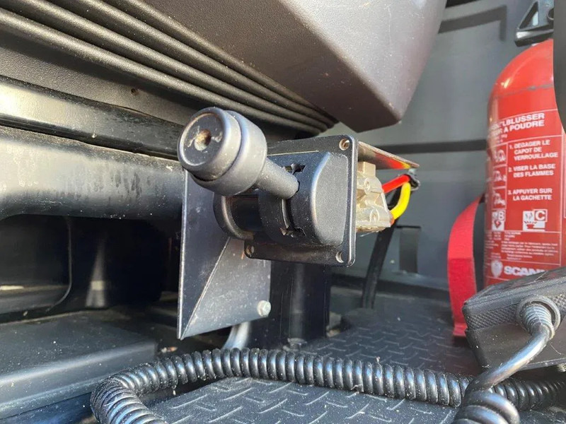 Leasing of Scania R420 / HYDRAULICS / ALCOA / AIRCO / GOOD CONDITION / MANUAL / EURO-4 / 2007 Scania R420 / HYDRAULICS / ALCOA / AIRCO / GOOD CONDITION / MANUAL / EURO-4 / 2007: picture 13