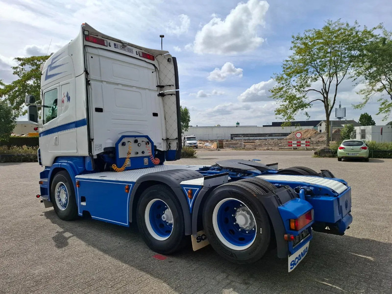 Scania R560 V8 / BOOGIE / HYDRAULICS / FULL-AIR / AUTOMATIC / EURO-5 / 2012 - Tractor unit: picture 3 Scania R560 V8 / BOOGIE / HYDRAULICS / FULL-AIR / AUTOMATIC / EURO-5 / 2012 - Tractor unit: picture 3