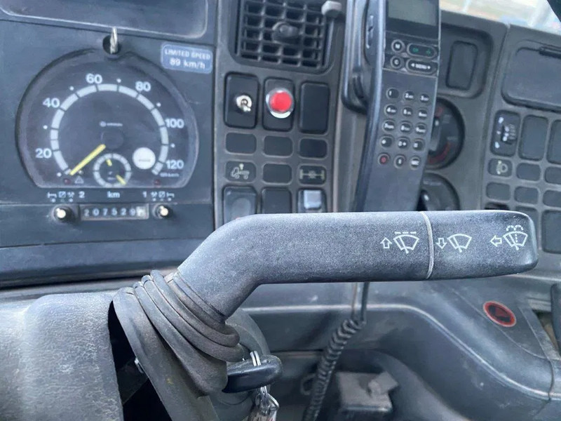 Leasing of Scania T114-340 / ONLY:207529 KM / GOOD CONDITION / OLD TACHO / MANUAL / EURO-2 / 1998 Scania T114-340 / ONLY:207529 KM / GOOD CONDITION / OLD TACHO / MANUAL / EURO-2 / 1998: picture 16