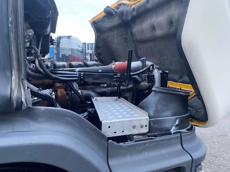 Leasing of Scania T114-340 / ONLY:207529 KM / GOOD CONDITION / OLD TACHO / MANUAL / EURO-2 / 1998 Scania T114-340 / ONLY:207529 KM / GOOD CONDITION / OLD TACHO / MANUAL / EURO-2 / 1998: picture 8