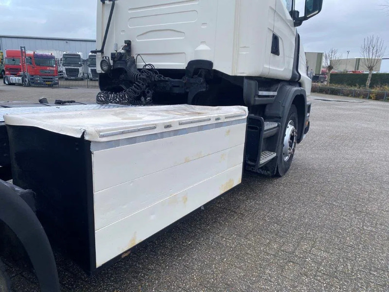 Leasing of Scania T114-340 / ONLY:207529 KM / GOOD CONDITION / OLD TACHO / MANUAL / EURO-2 / 1998 Scania T114-340 / ONLY:207529 KM / GOOD CONDITION / OLD TACHO / MANUAL / EURO-2 / 1998: picture 12